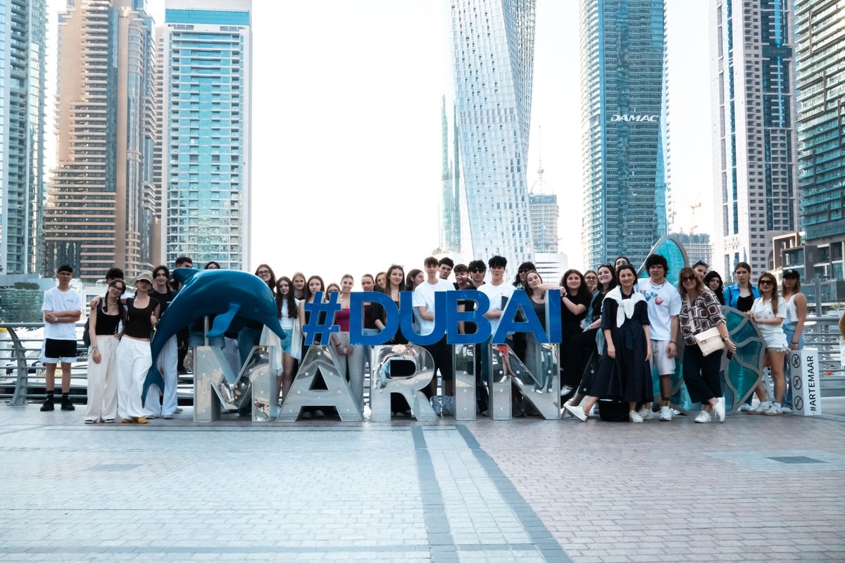 FLS students together at Dubai Marina